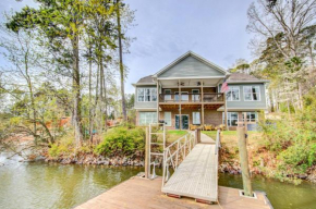 Lakefront Leesville Retreat with Private Dock!